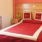 Villa Akritas Ef Zin & *