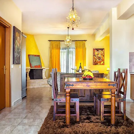 Akritas Ef Zin & Paliouri