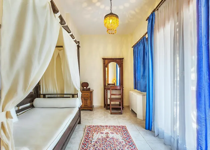 Akritas Ef Zin & Villa Paliouri