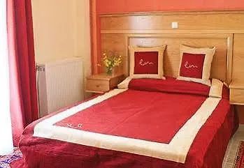 Villa Akritas Ef Zin & *