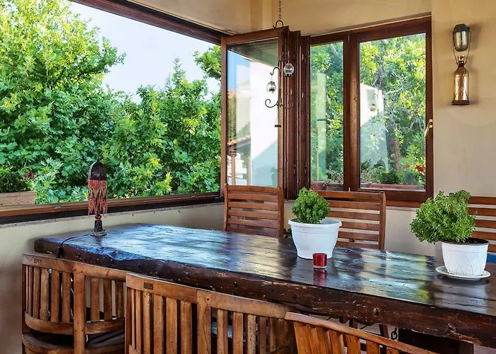 Akritas Ef Zin & Villa Paliouri