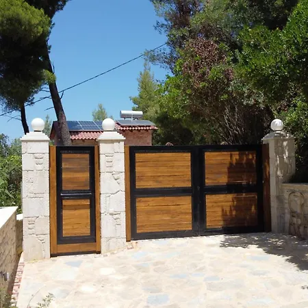Akritas Ef Zin & Βίλα Παλιούρι