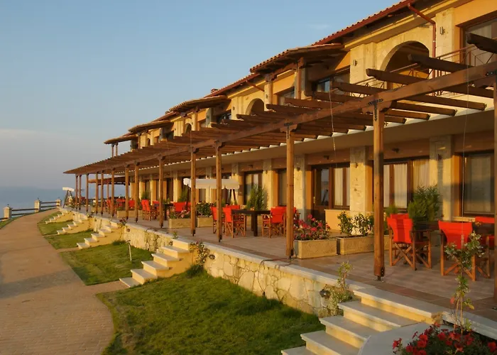 Akritas Ef Zin & Villa *