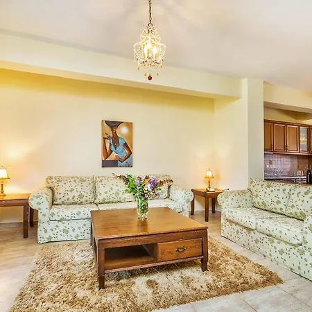 Akritas Ef Zin & Paliouri